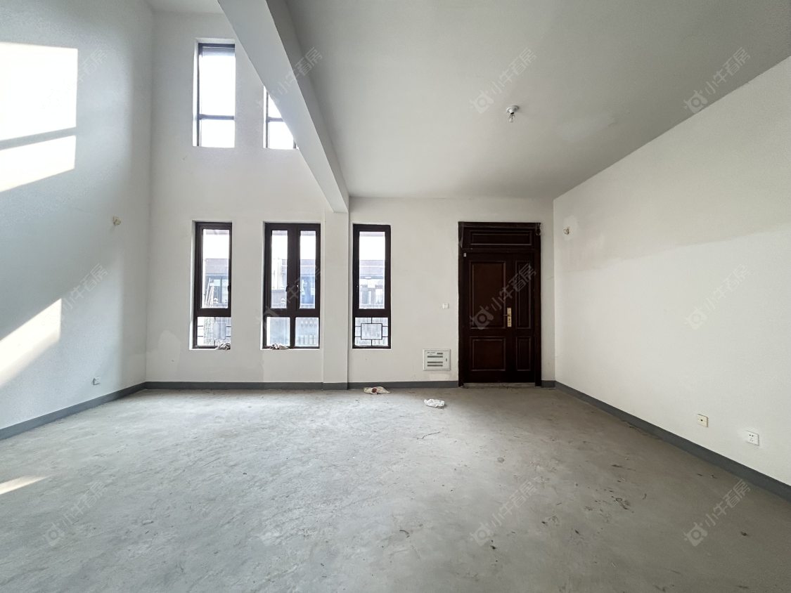 上海中信泰富朱家角新城鸿玺郡北区999弄在售二手房源小区图_小牛看房