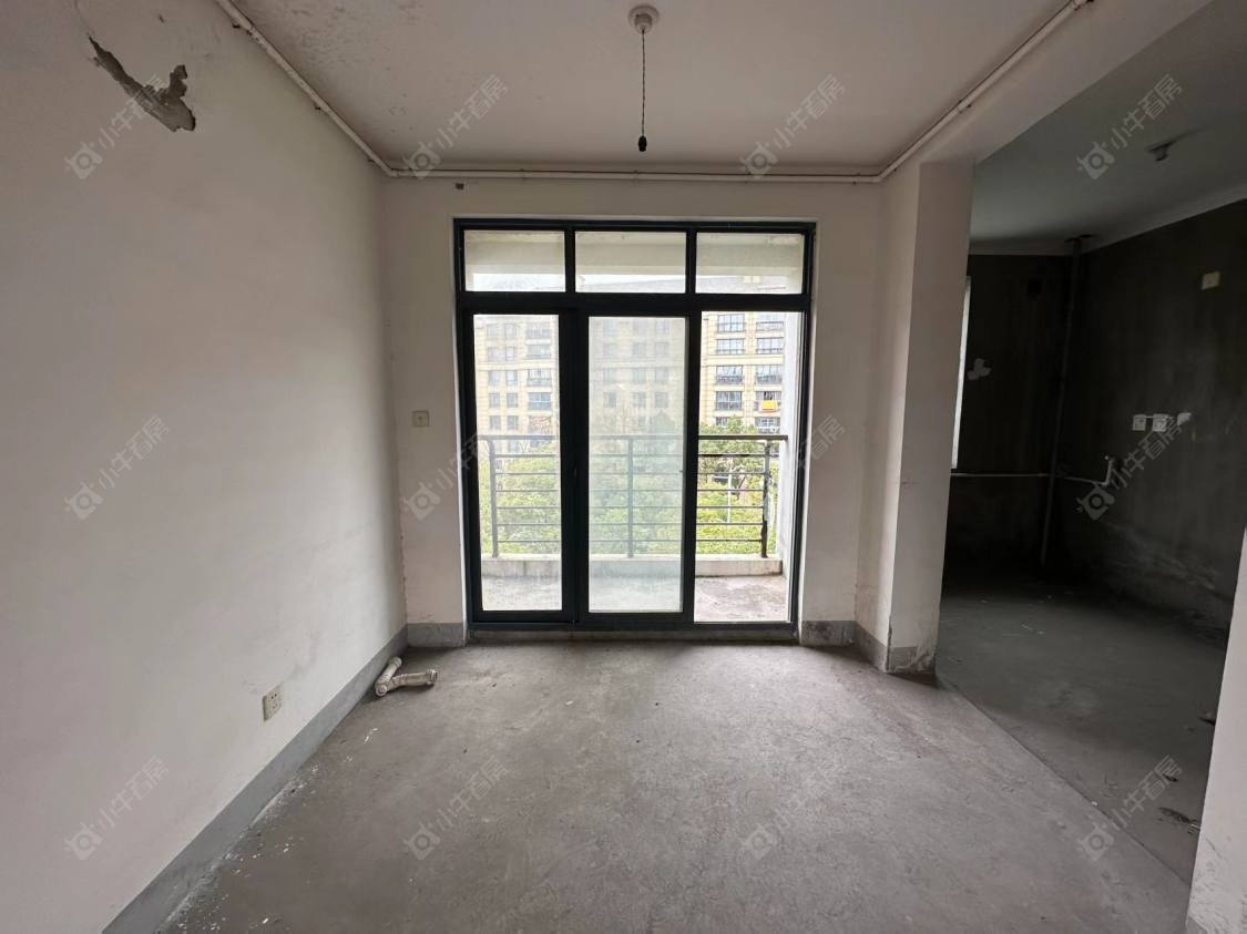 上海顺驰美兰湖在售二手房源小区图_小牛看房