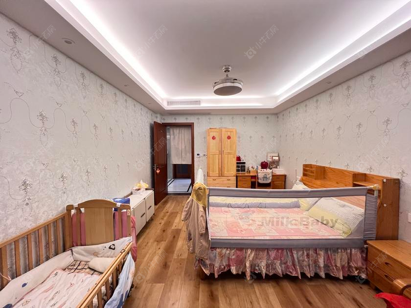 上海美兰湖岭域在售二手房源小区图_小牛看房