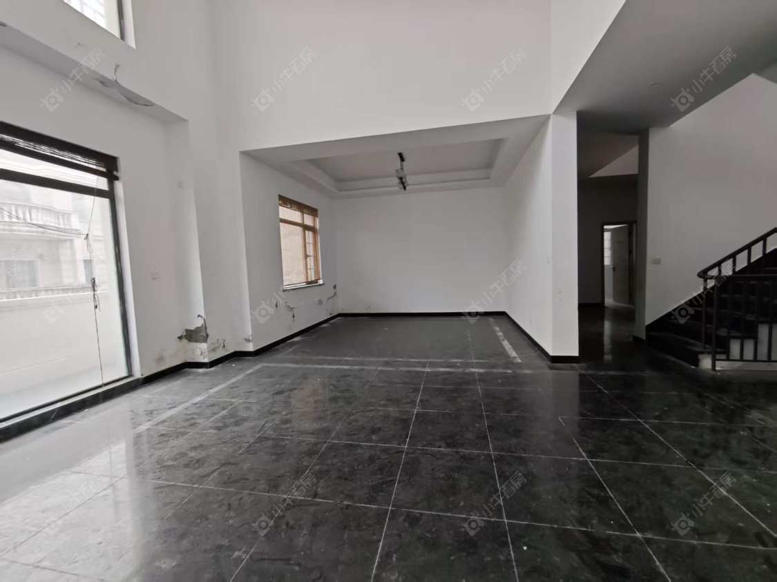 上海爱法奥朗新庄园在售二手房源小区图_小牛看房