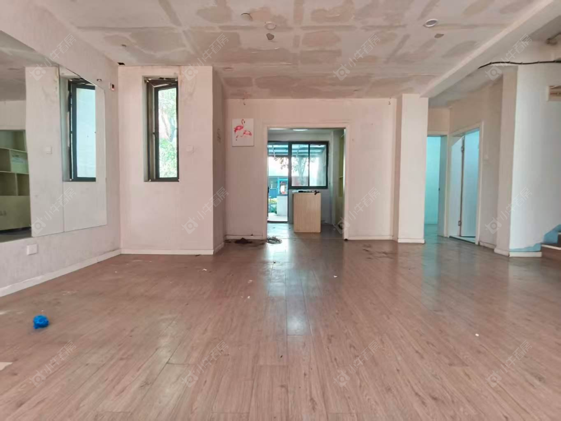 上海美兰湖岭域在售二手房源小区图_小牛看房