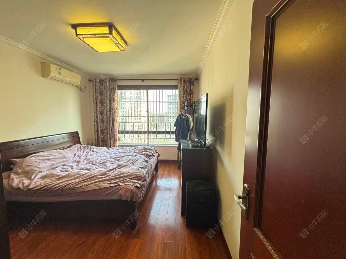 上海宝沁苑在售二手房源小区图_小牛看房