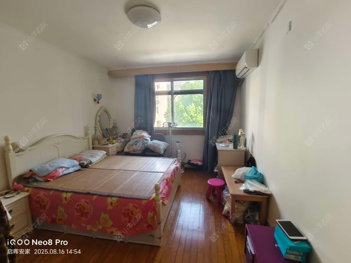 上海杨泰三村东区在售二手房源小区图_小牛看房