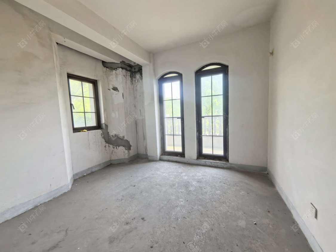 上海璟储新和湾别墅区在售二手房源小区图_小牛看房