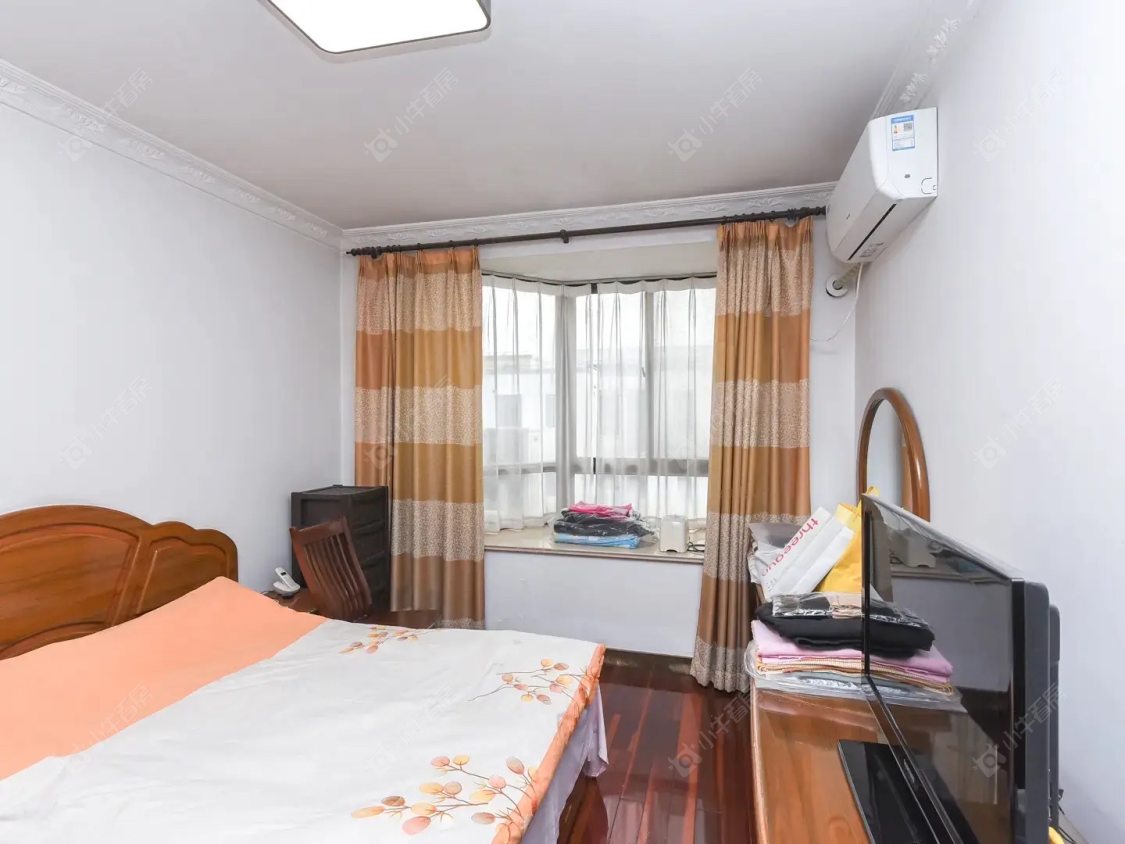 上海菊泉新城爱建顾园西区在售二手房源小区图_小牛看房