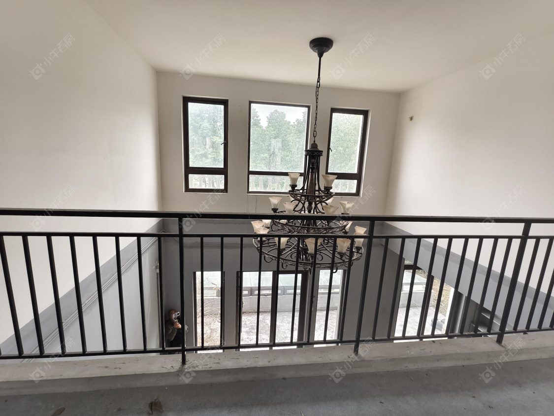 上海阳光城花满墅别墅区在售二手房源小区图_小牛看房