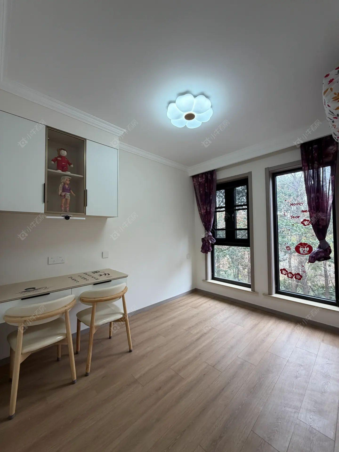 上海美兰湖岭域在售二手房源小区图_小牛看房