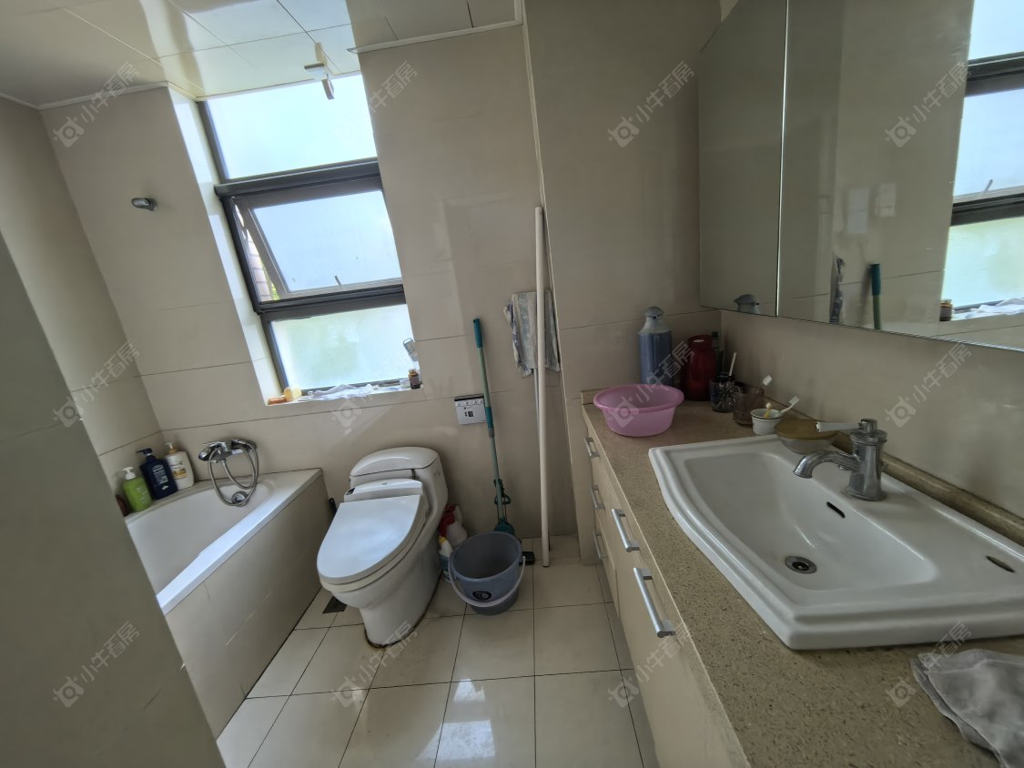 上海幸福小镇明丰绿都别墅区在售二手房源小区图_小牛看房