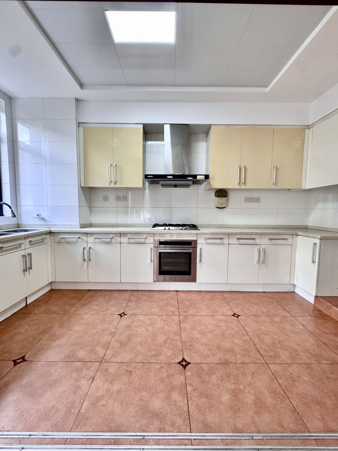 上海凯德林茵湖畔东区别墅区在售二手房源小区图_小牛看房