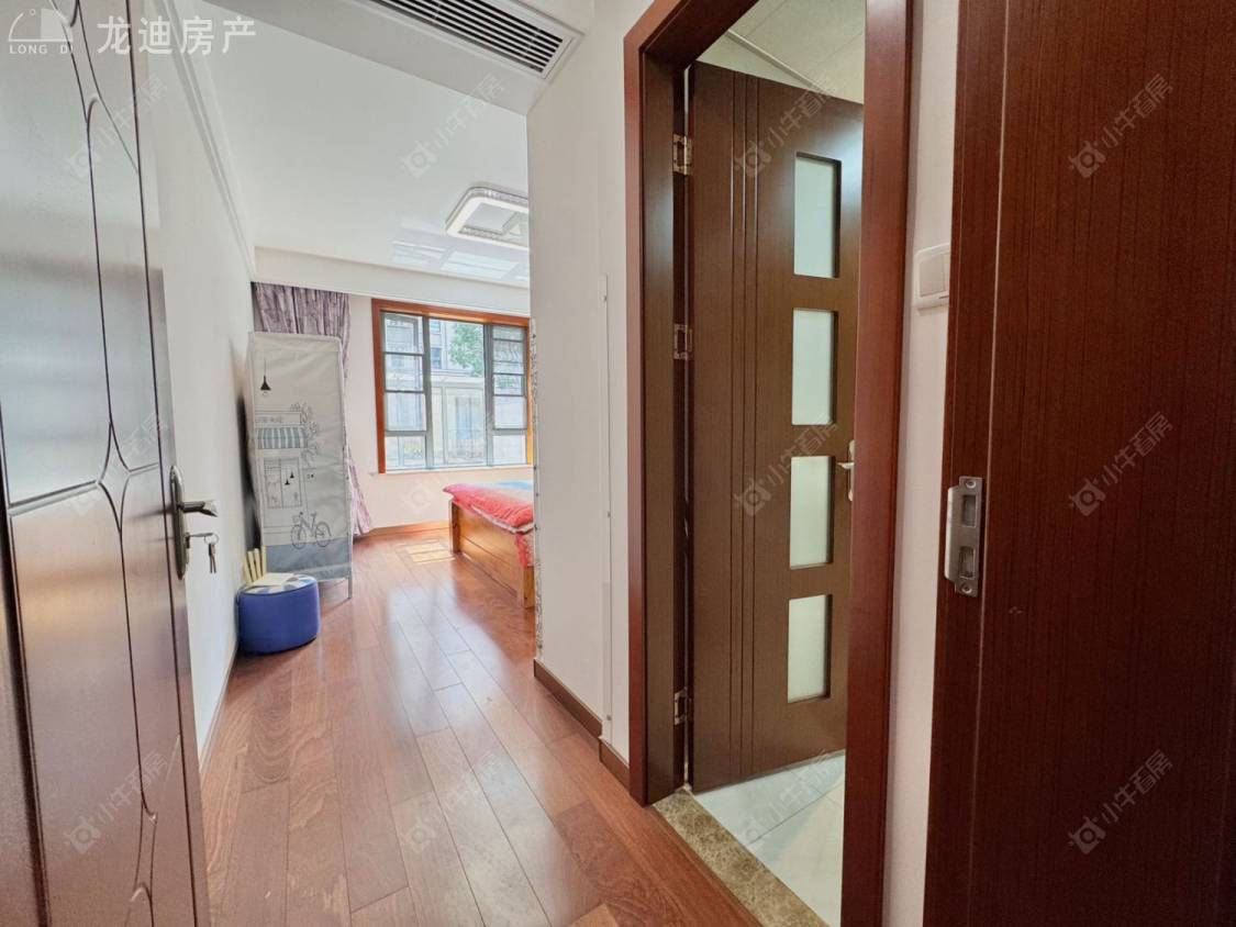 上海东方城市豪苑在售二手房源小区图_小牛看房