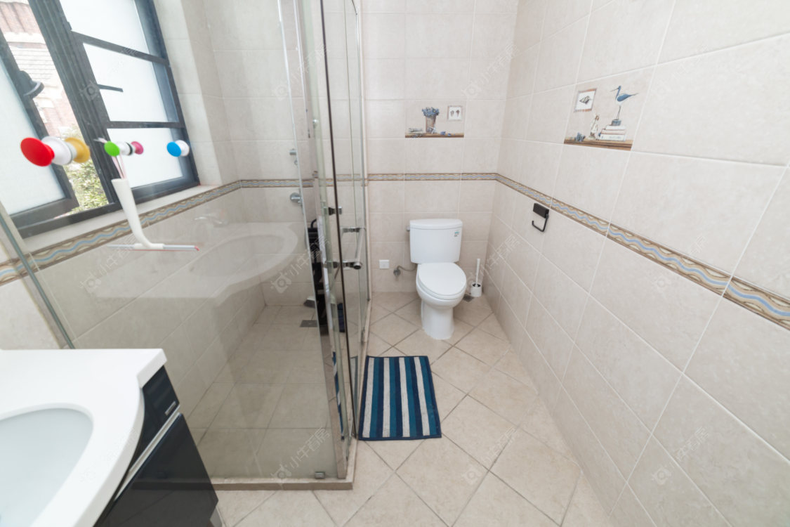 上海长泰东郊御园别墅区在售二手房源室内图_小牛看房