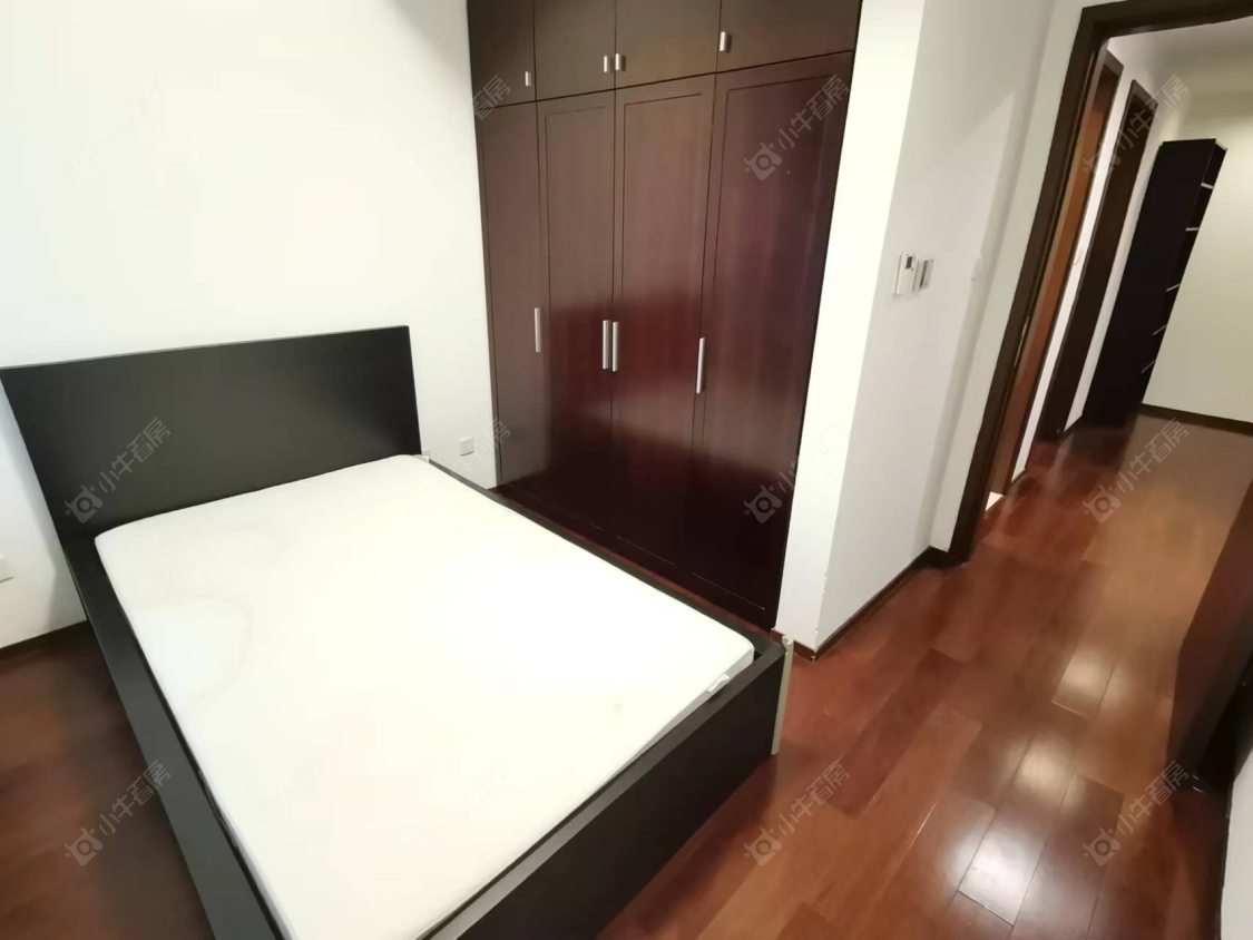 上海凯德林茵湖畔东区在售二手房源小区图_小牛看房