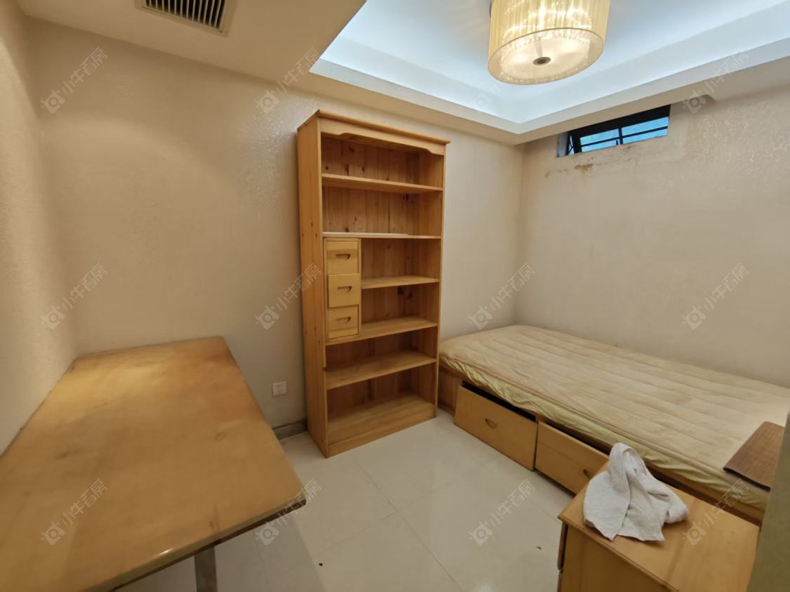 上海爱法奥朗新庄园在售二手房源小区图_小牛看房