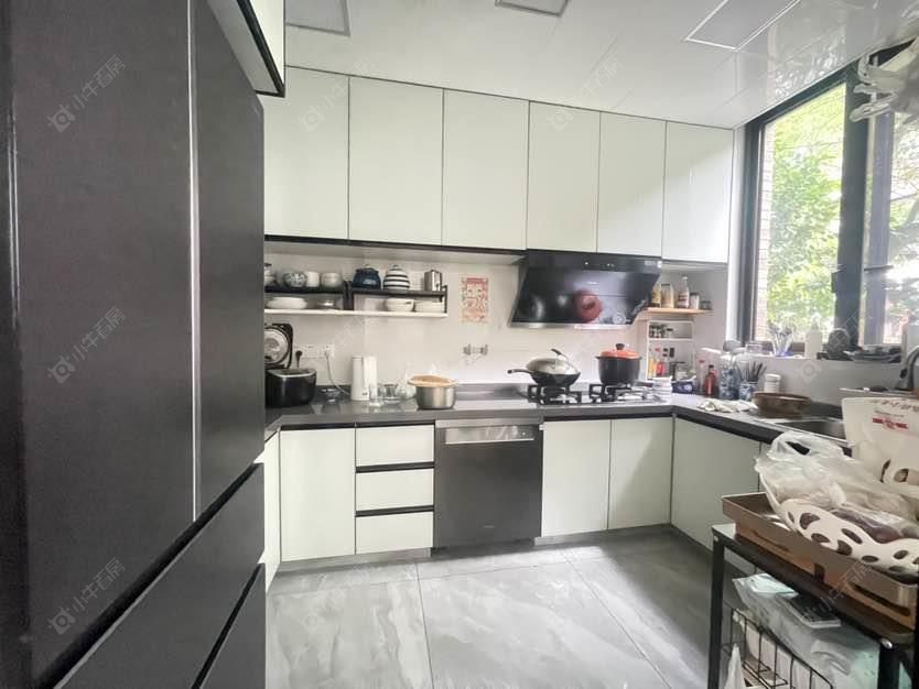 上海中信泰富朱家角新城鸿玺郡北区999弄在售二手房源小区图_小牛看房