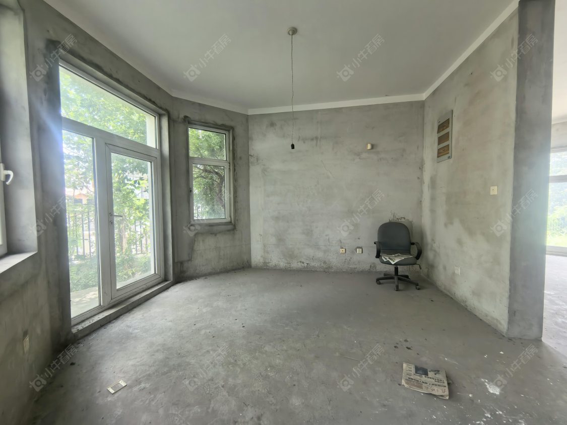 上海美兰湖别墅在售二手房源小区图_小牛看房