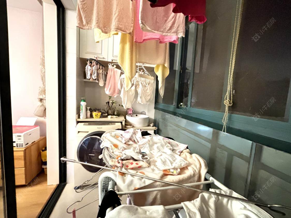 上海美兰湖颐景园在售二手房源小区图_小牛看房