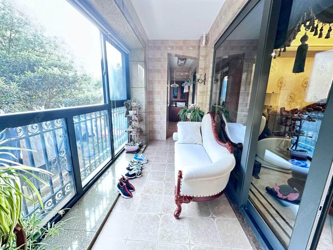 上海铂珏公馆在售二手房源小区图_小牛看房