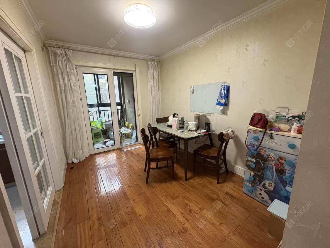 上海朗诗绿岛在售二手房源小区图_小牛看房