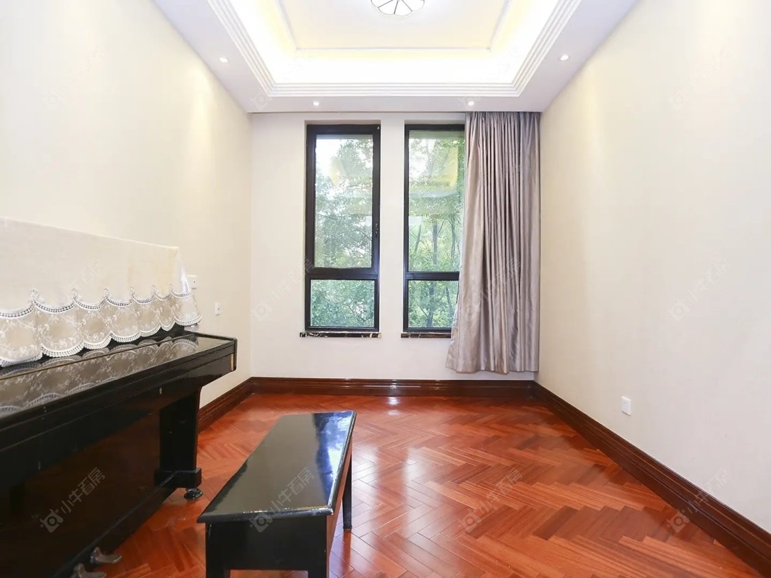 上海华润置地橡树湾在售二手房源小区图_小牛看房