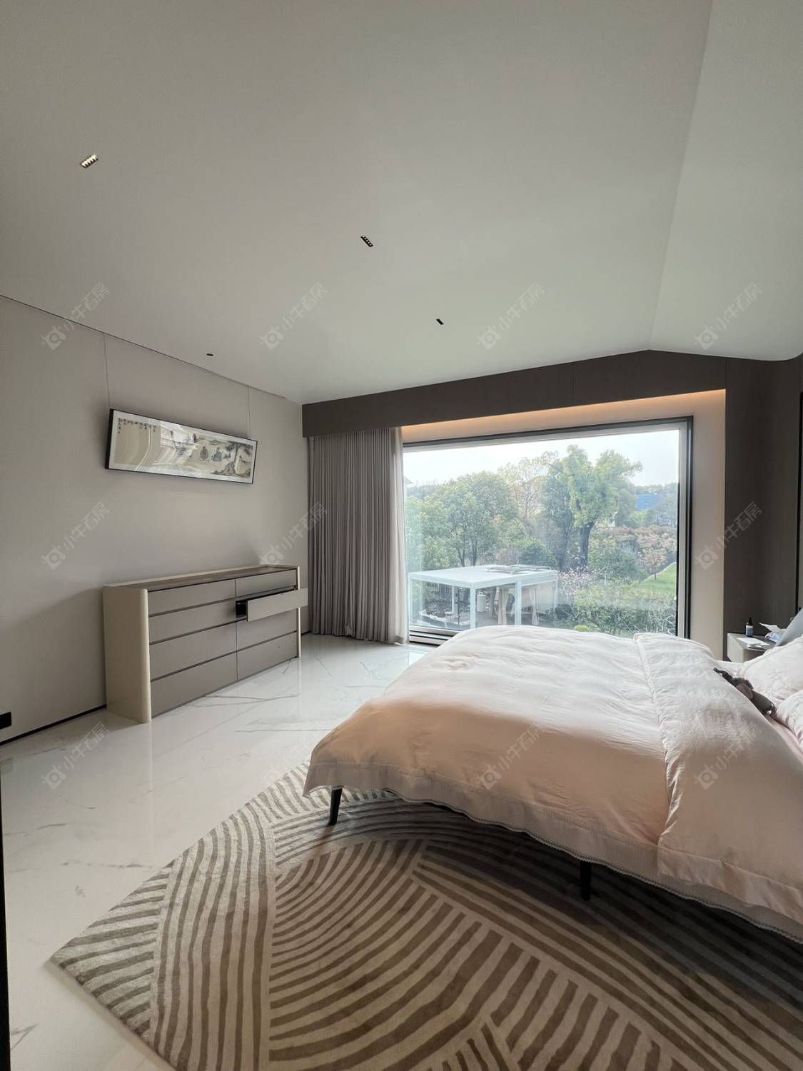 上海西郊庄园在售二手房源小区图_小牛看房