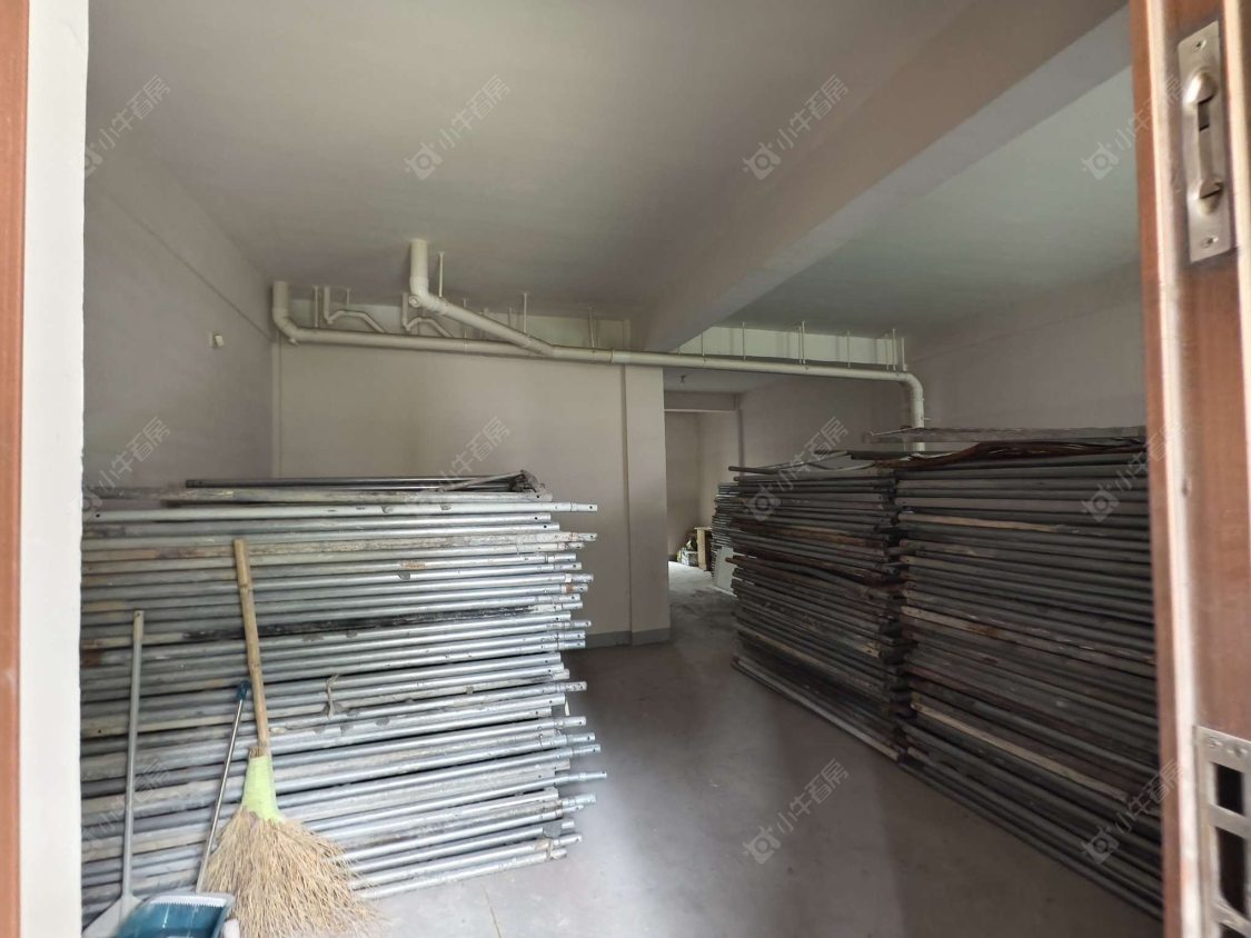 上海璟储新和湾别墅区在售二手房源小区图_小牛看房