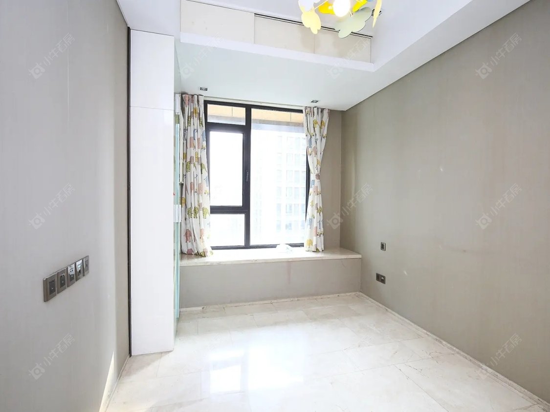 上海绿地海珀璞晖在售二手房源小区图_小牛看房