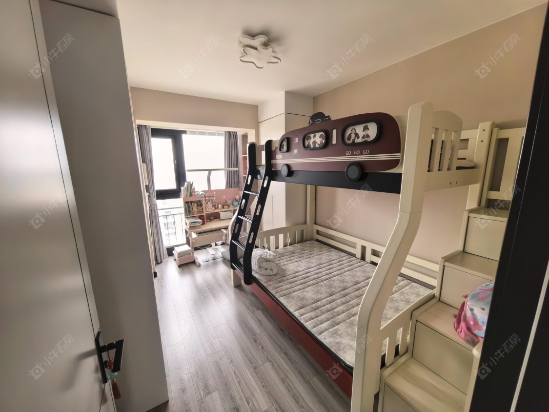 上海万科四季花城111弄在售二手房源小区图_小牛看房