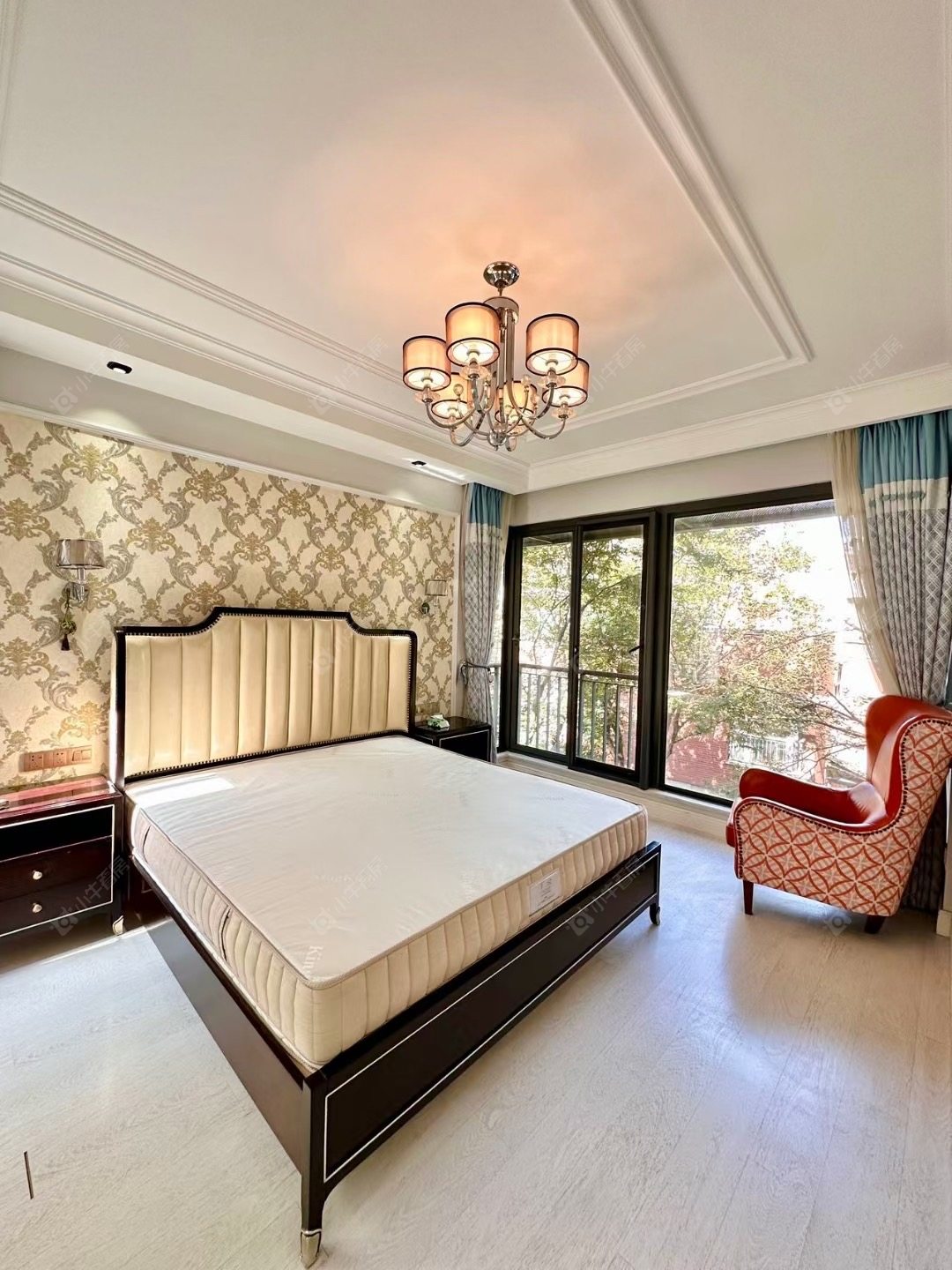 上海凯德林茵湖畔东区别墅区在售二手房源小区图_小牛看房