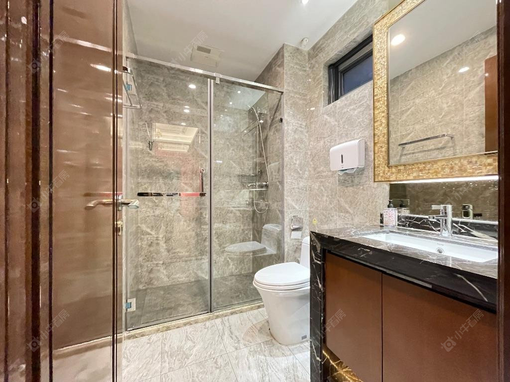 上海恒大御澜庭3600弄在售二手房源小区图_小牛看房