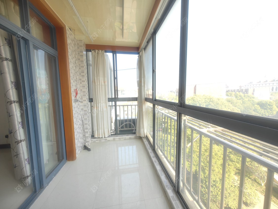 上海顺驰美兰湖在售二手房源小区图_小牛看房