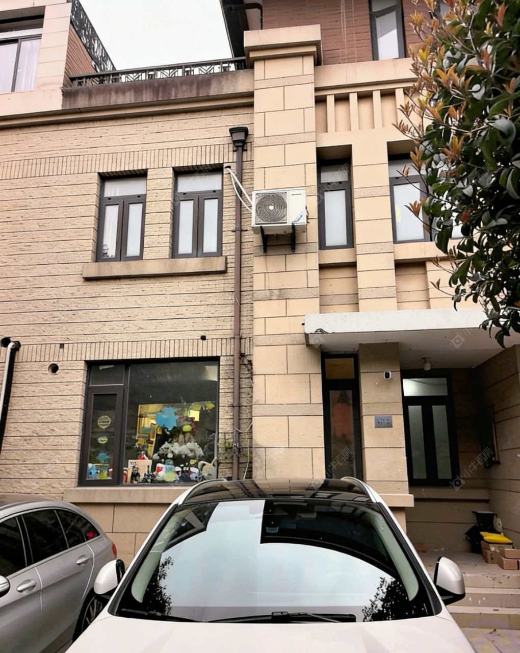 上海中海御景熙岸别墅区在售二手房源小区图_小牛看房