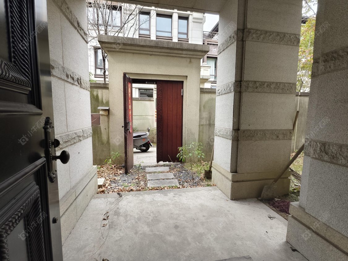 上海阳光城花满墅别墅区在售二手房源小区图_小牛看房