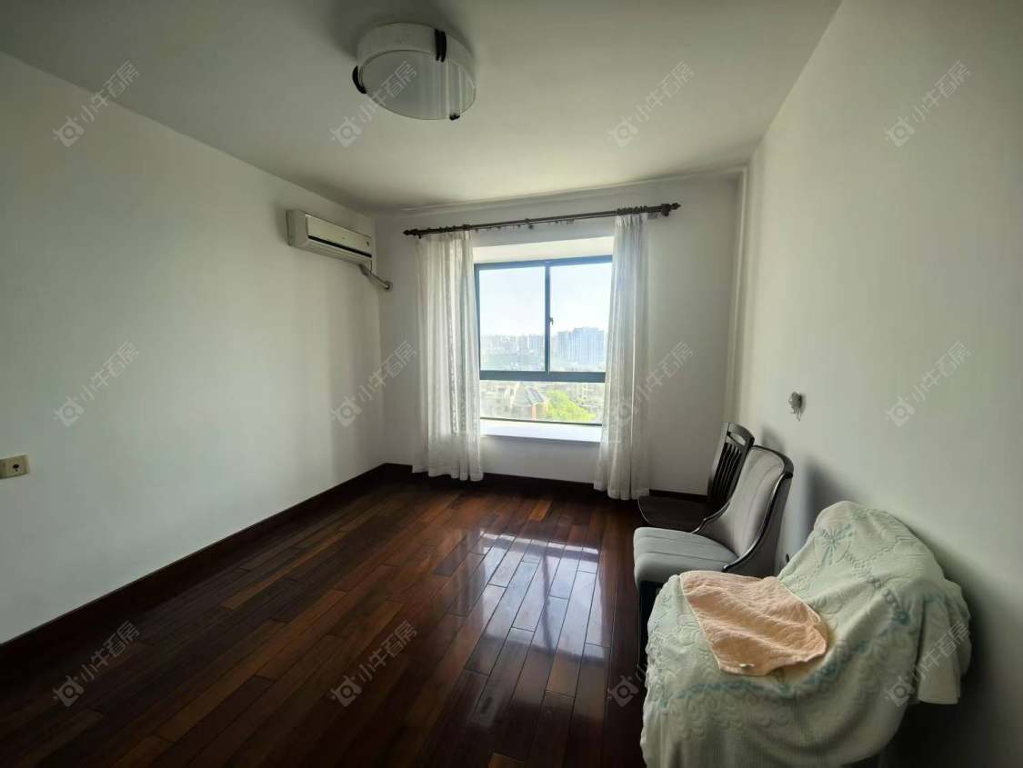 上海幸福小镇明丰绿都在售二手房源小区图_小牛看房