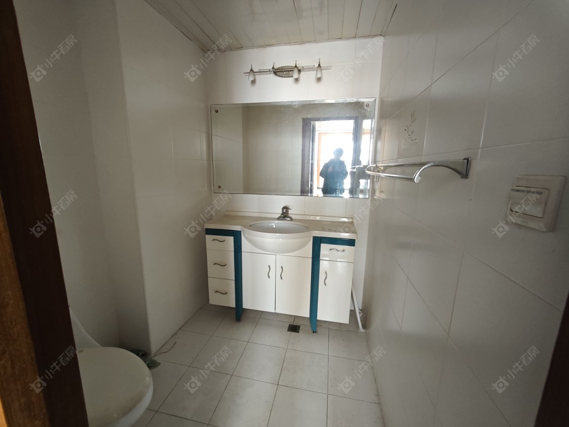 上海花山名苑在售二手房源小区图_小牛看房