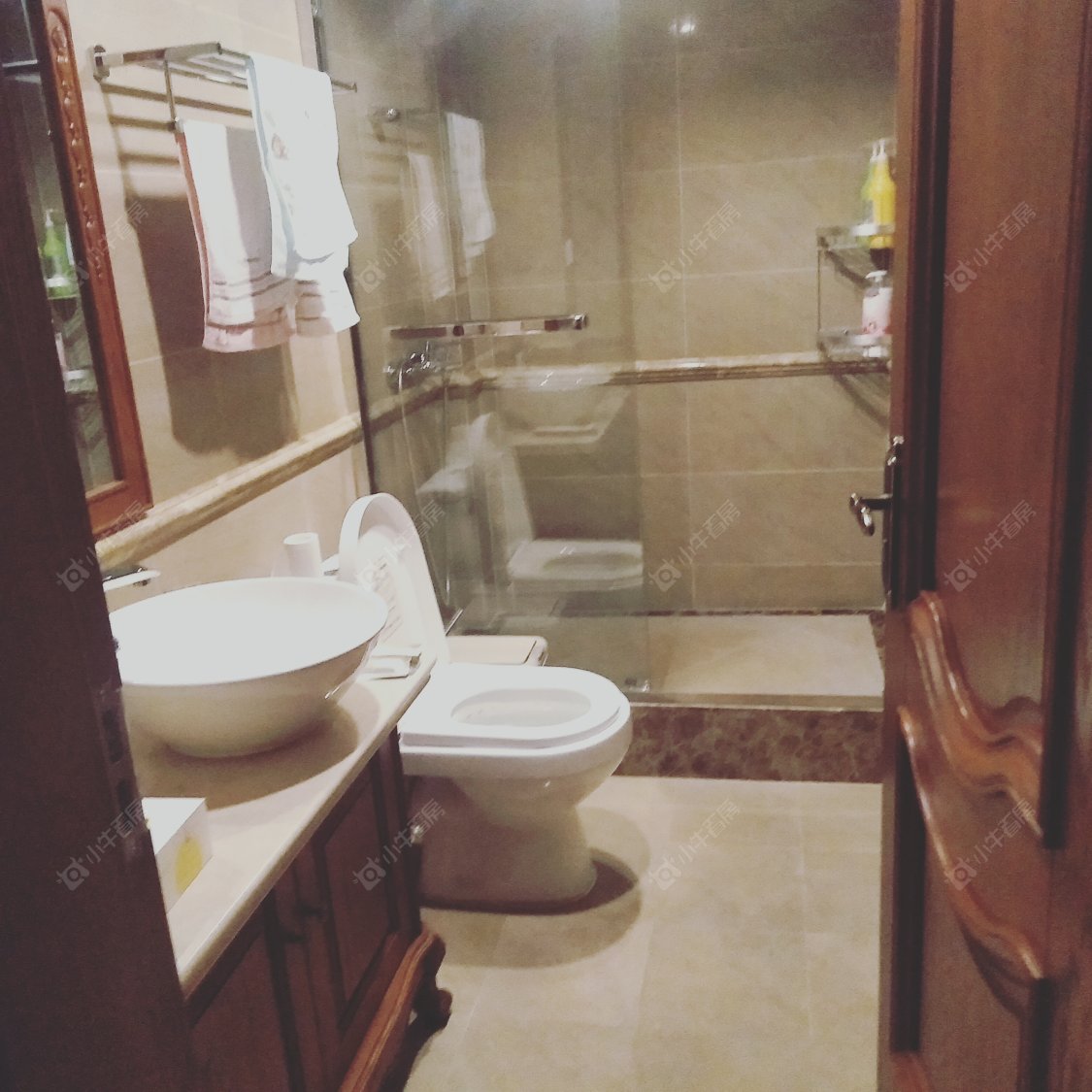 上海远洋鸿郡在售二手房源小区图_小牛看房