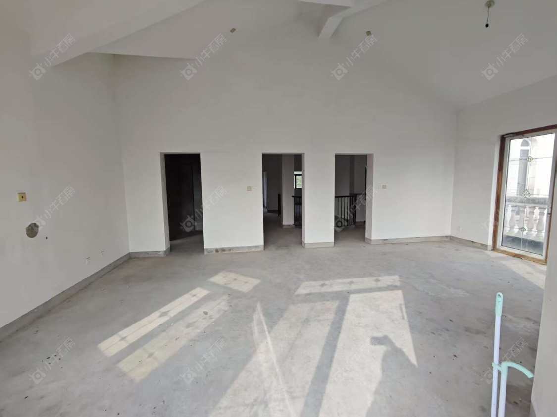 上海爱法奥朗新庄园在售二手房源小区图_小牛看房