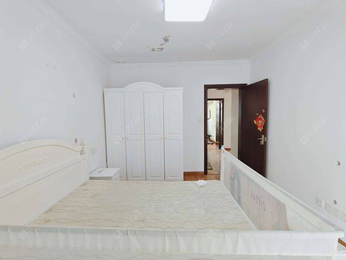 上海宝虹水岸景苑东区在售二手房源小区图_小牛看房