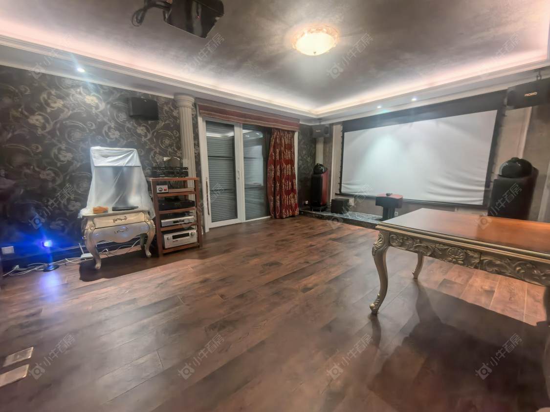 上海朗诗绿岛别墅区在售二手房源小区图_小牛看房