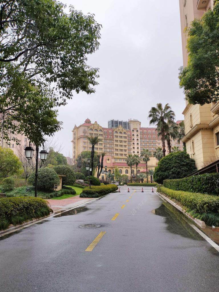 上海马德里洋房在售二手房源小区图_小牛看房