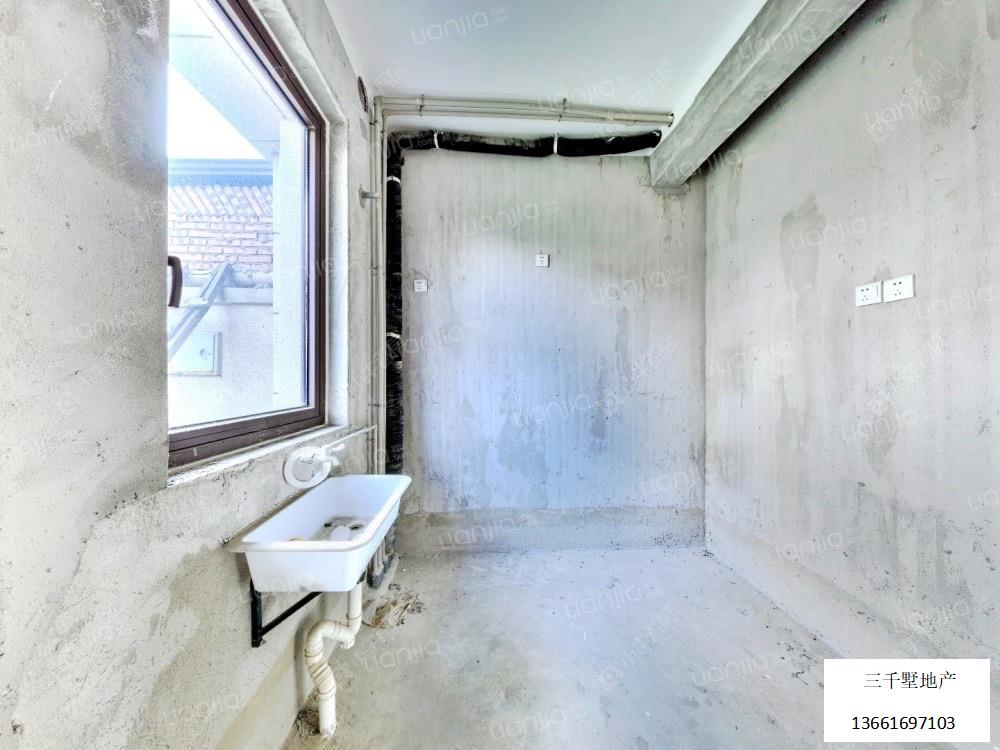 上海中骏雍景湾西区在售二手房源小区图_小牛看房