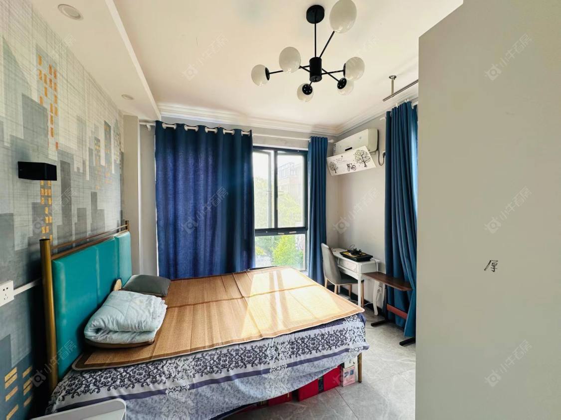 上海美兰湖岭域在售二手房源小区图_小牛看房