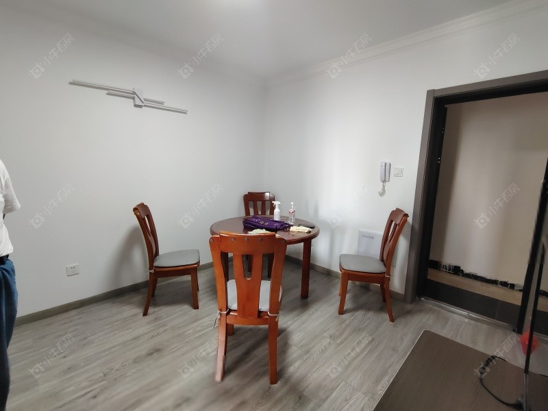 上海展峰大楼在租房源小区图_小牛看房