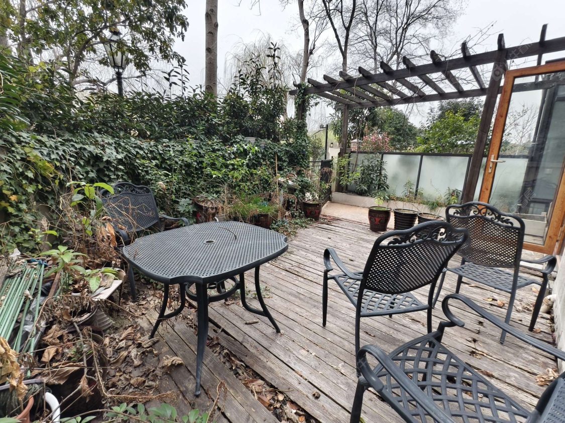 上海万科琥珀臻园别墅区在售二手房源小区图_小牛看房