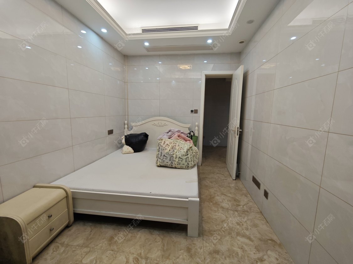 上海长泰东郊御园别墅区在租房源小区图_小牛看房