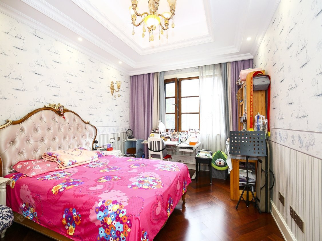 上海中建大公馆别墅区在售二手房源小区图_小牛看房