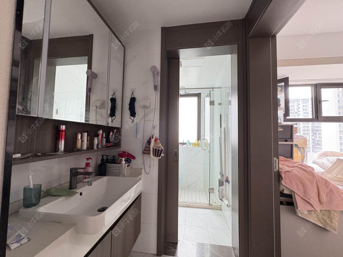 上海上实海上菁英一期在售二手房源小区图_小牛看房