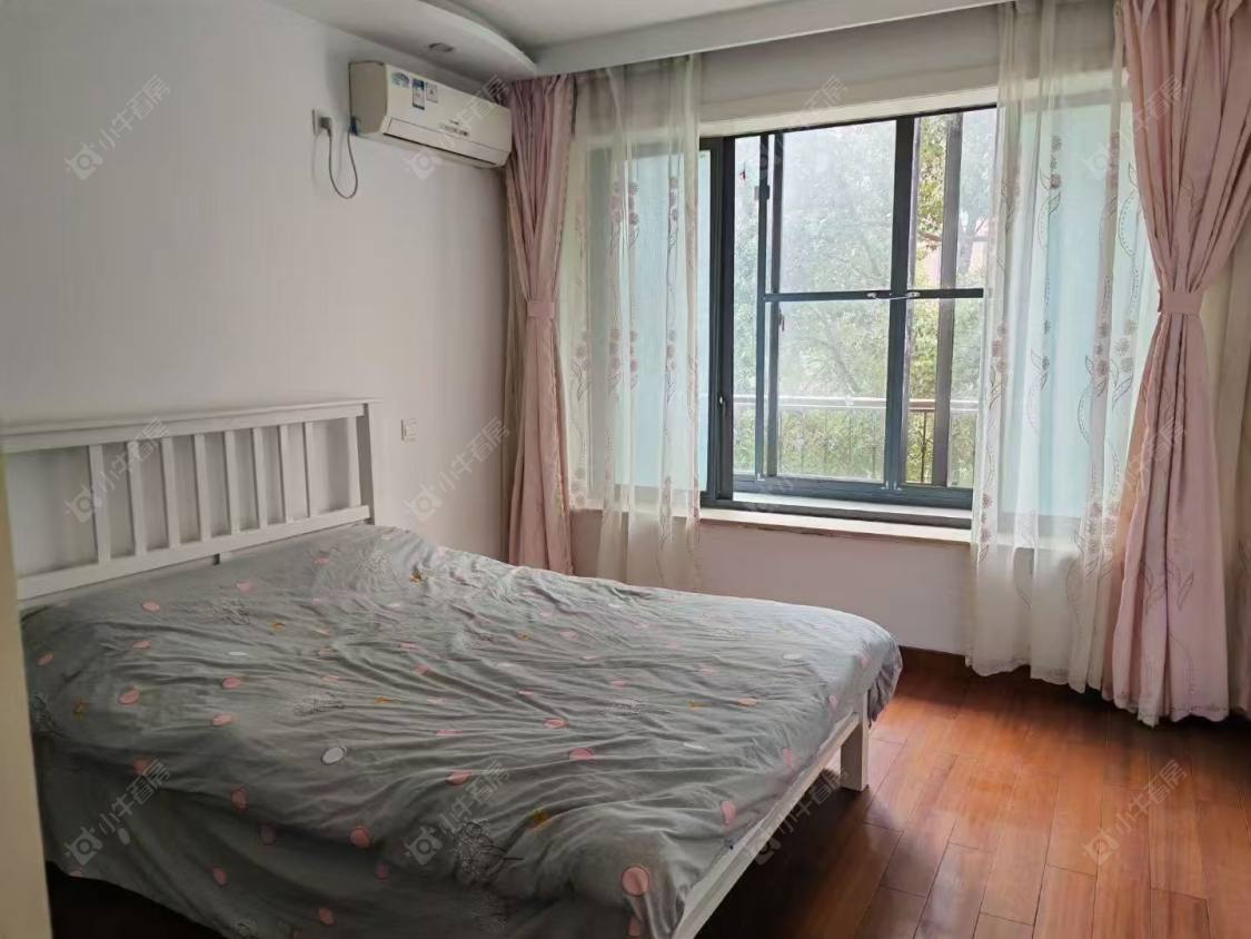 上海保利金爵公寓在售二手房源小区图_小牛看房