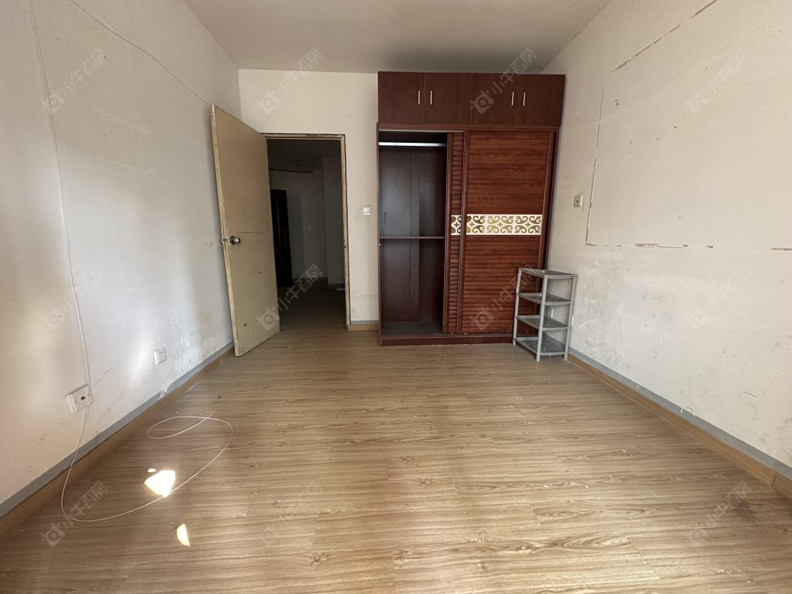 上海佘北家园竹青苑在售二手房源小区图_小牛看房