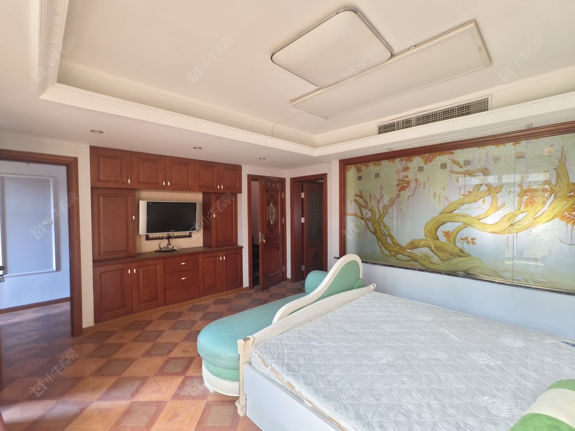 上海长泰东郊御园别墅区在售二手房源小区图_小牛看房