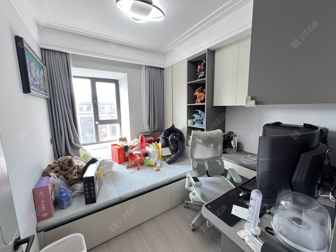 上海中建锦绣溪庭在售二手房源小区图_小牛看房